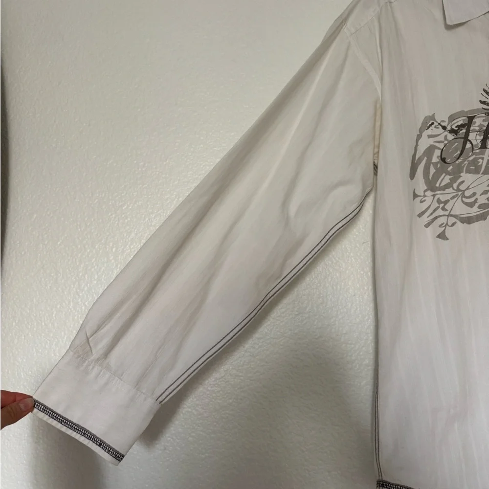 White Button-Up Shirt with Graphic Design - Picture 2 of 4